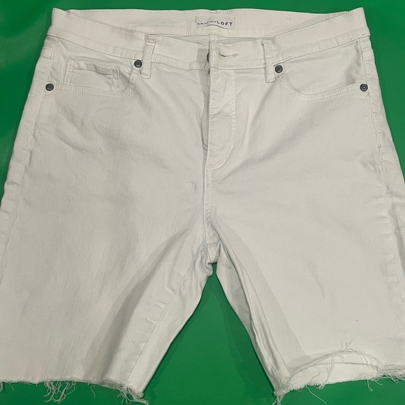 LOFT 
White Jean Shorts Distressed Cut-Offs - Picture 3 of 10